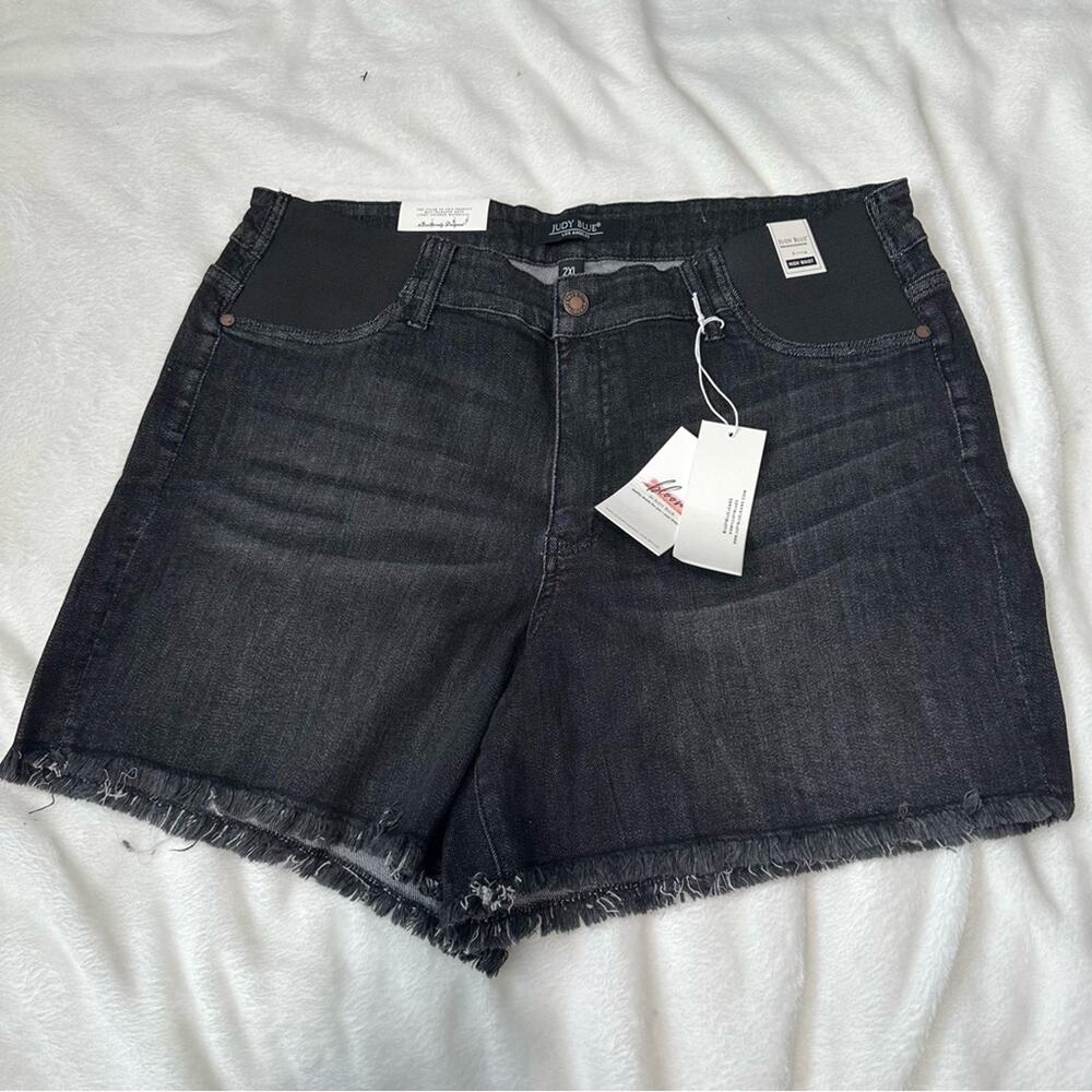 Judy Blue Bloom Maternity black jean shorts stretch waist denim size 2XL NWT
